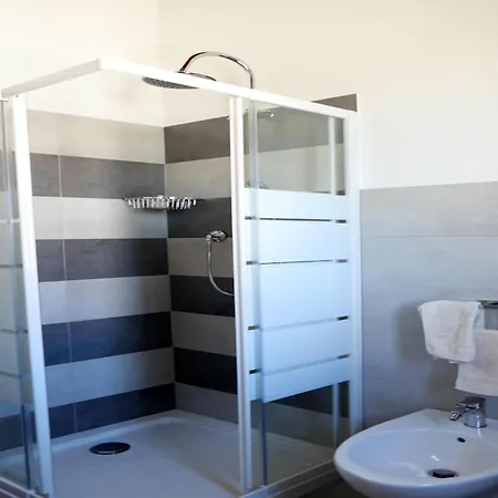 Mit Pool Und Panoramablick La Figurina